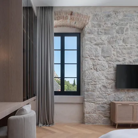 Luxury Petra Split With A Stunning View *