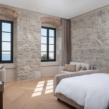 Βίλα Luxury Petra Split With A Stunning View *