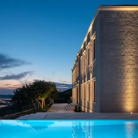Luxury Petra Split With A Stunning View * Ποντστράνα